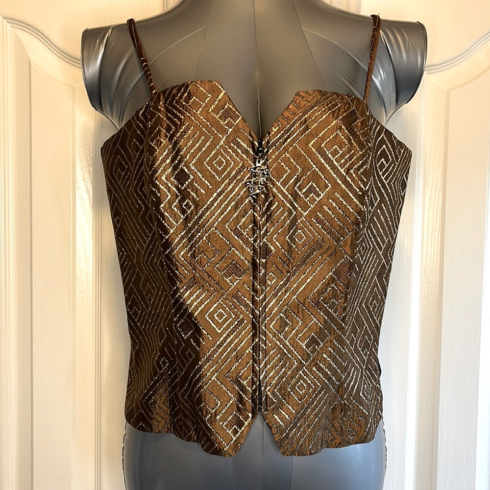 3/$30 - Vintage Corset Style Women’s Top